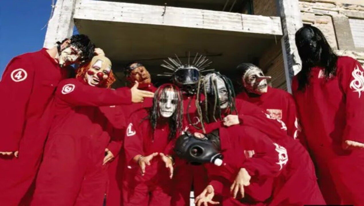 Slipknot avec leur composition d'origine dans les années 90. (source image : Des Moines Register ©)